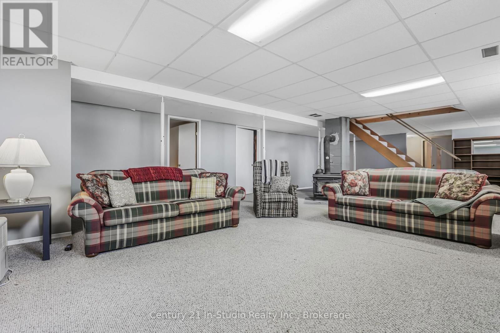311817 GREY ROAD 8 Image 31