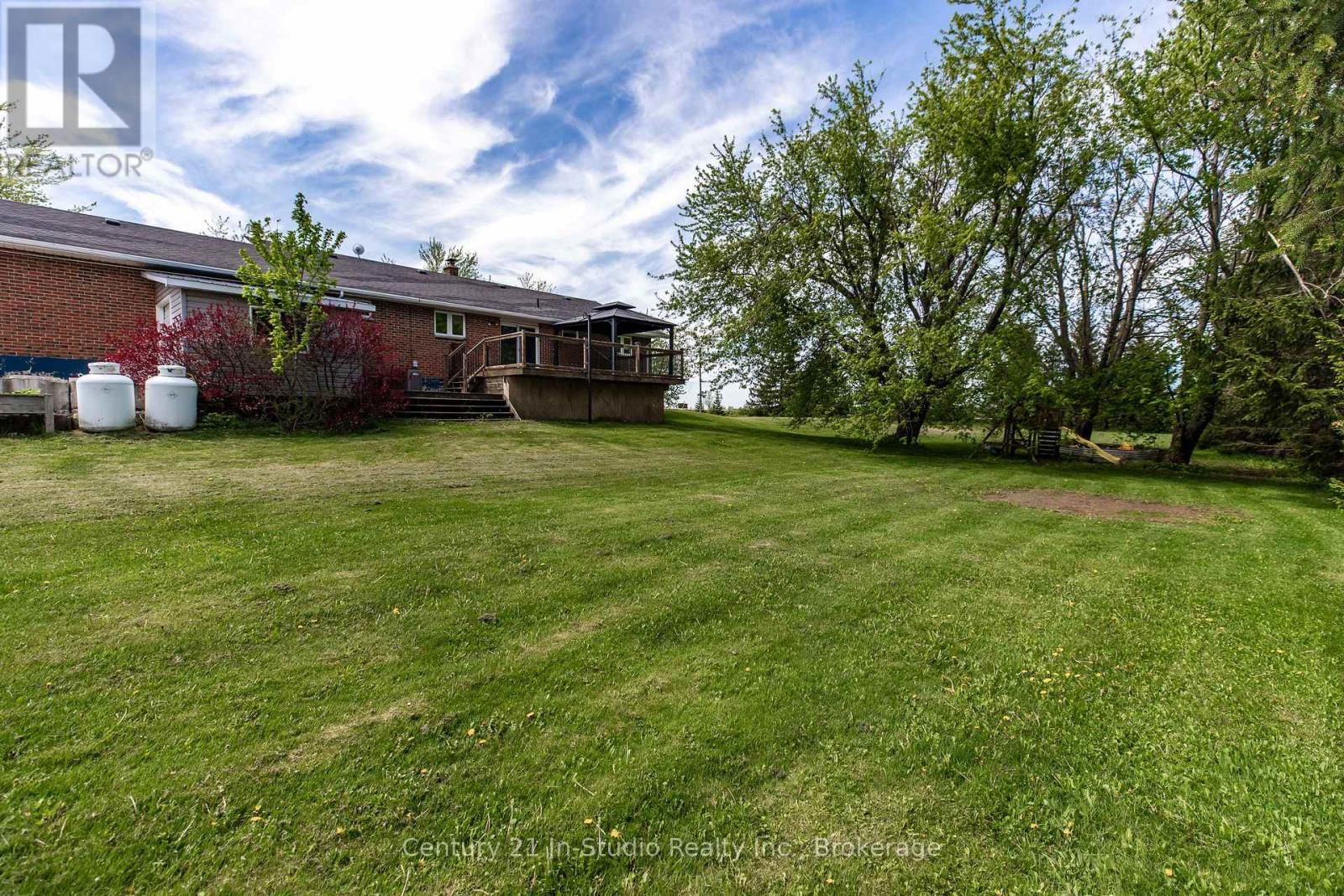 311817 GREY ROAD 8 Image 37