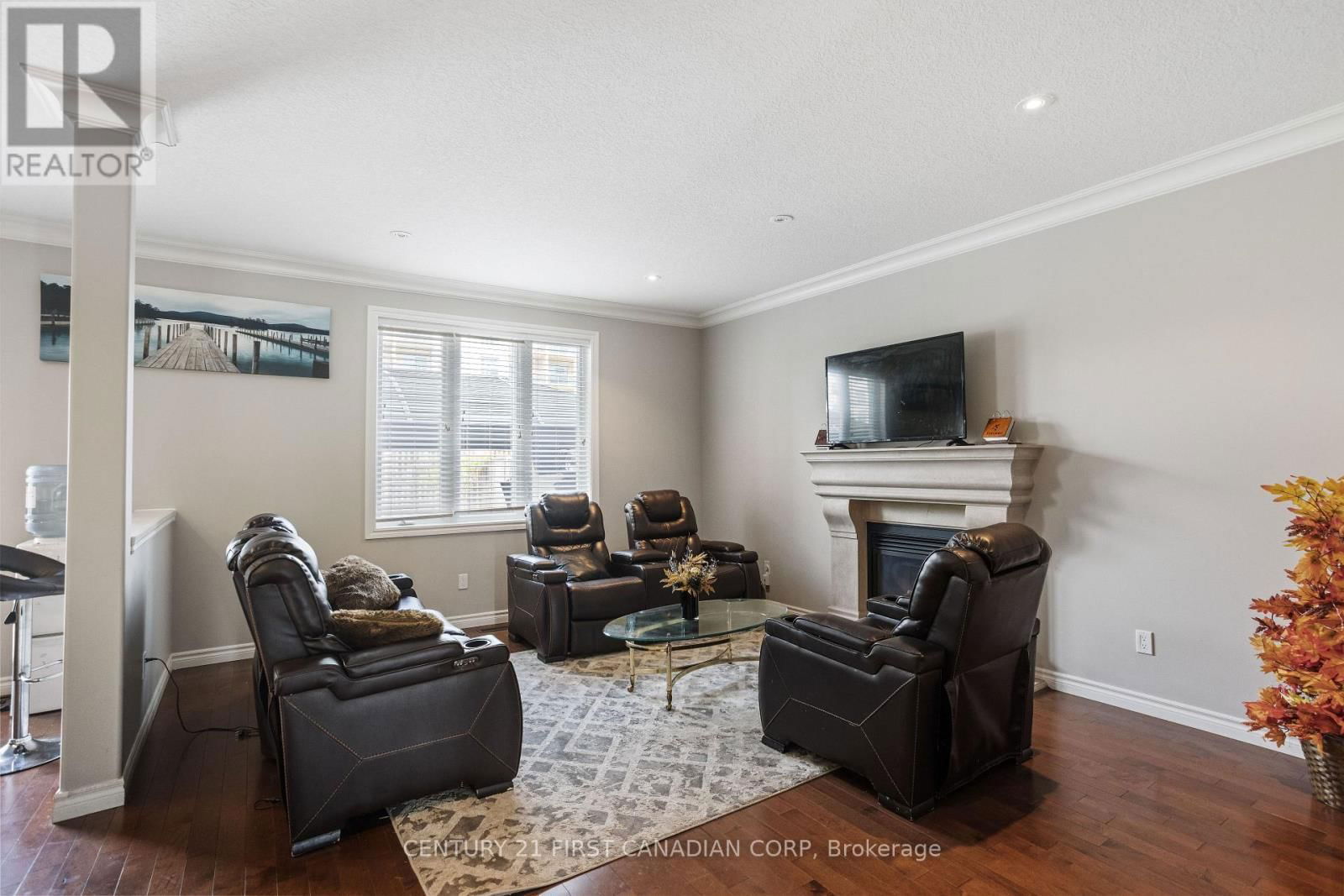 6621 NAVIN CRESCENT Image 10