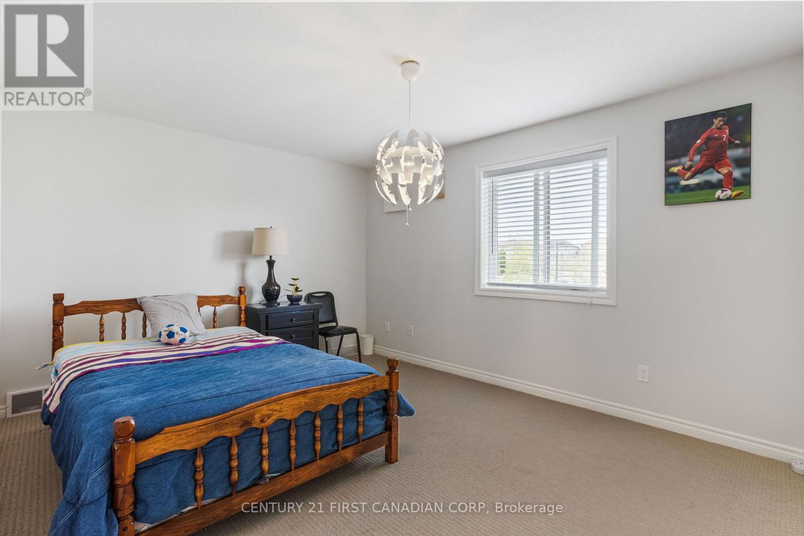 6621 NAVIN CRESCENT Image 31