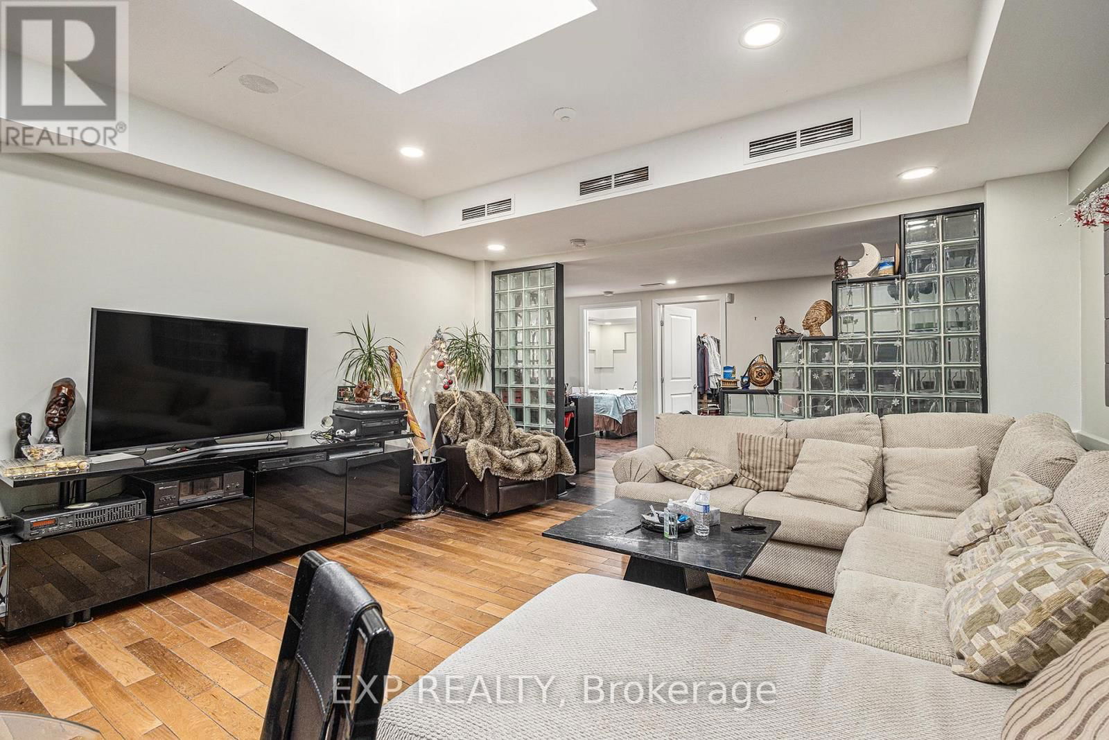 314-316 RAGLAN STREET Image 10