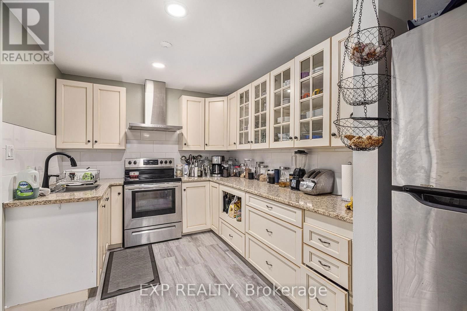 314-316 RAGLAN STREET Image 11
