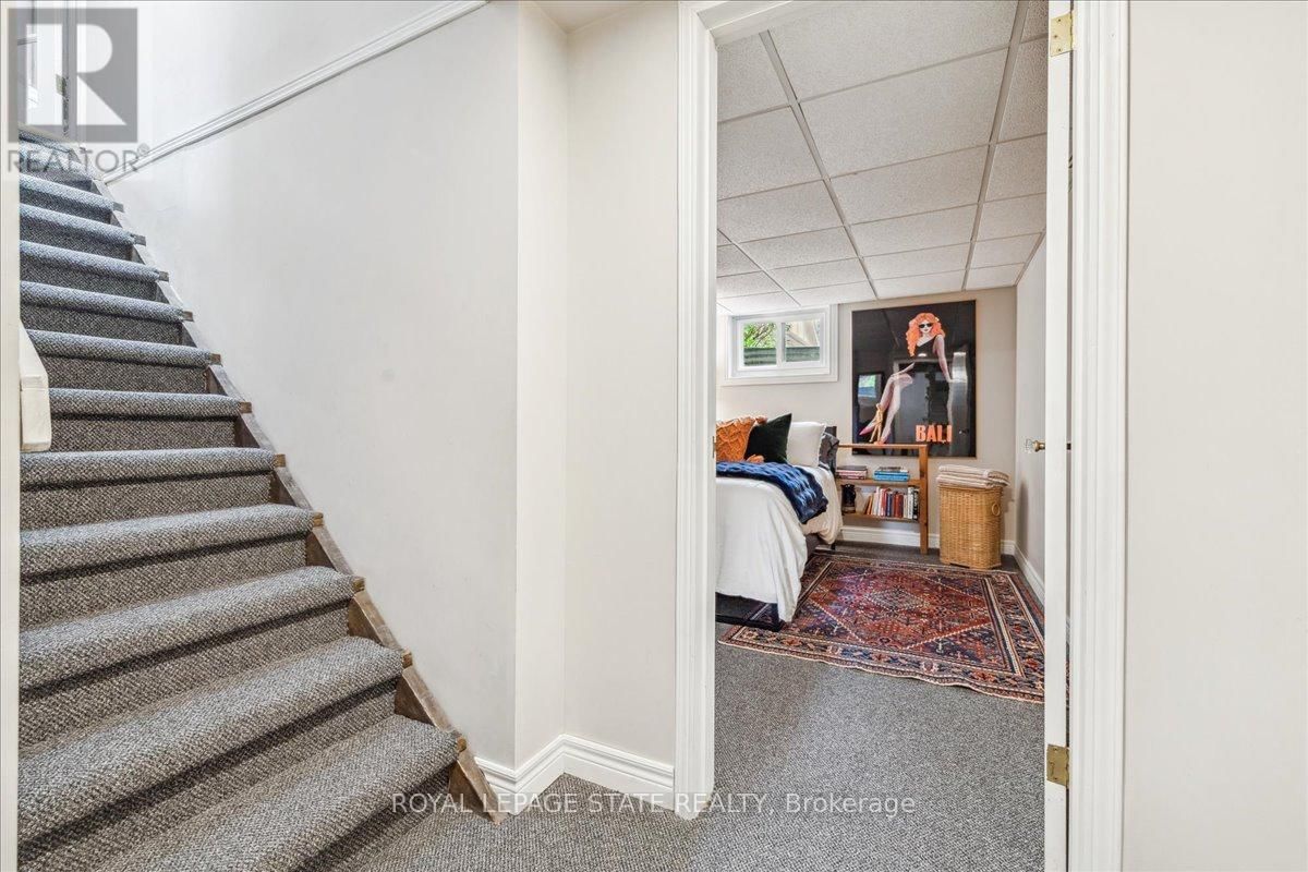 179 NIAGARA STREET Image 30