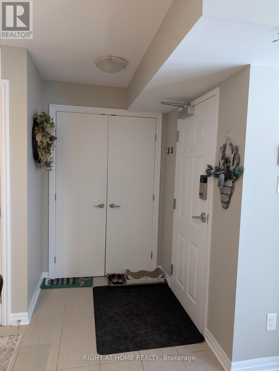 1 - 307 PICTON AVENUE Image 10