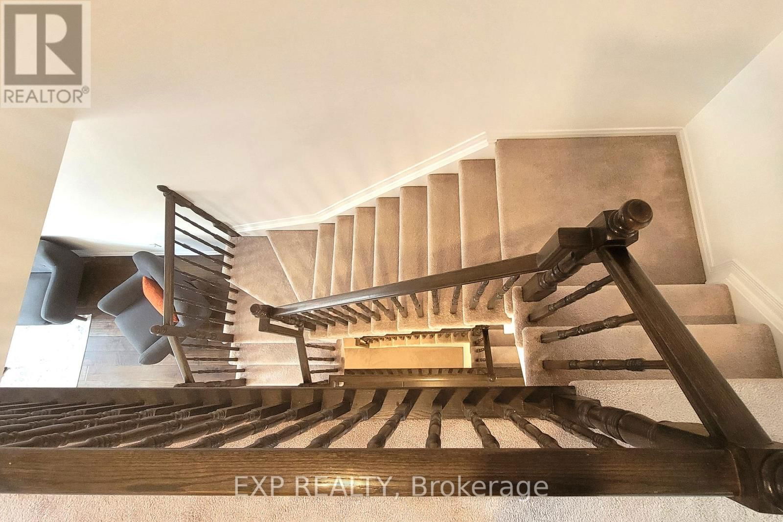 134 CAMDEN PRIVATE Image 24