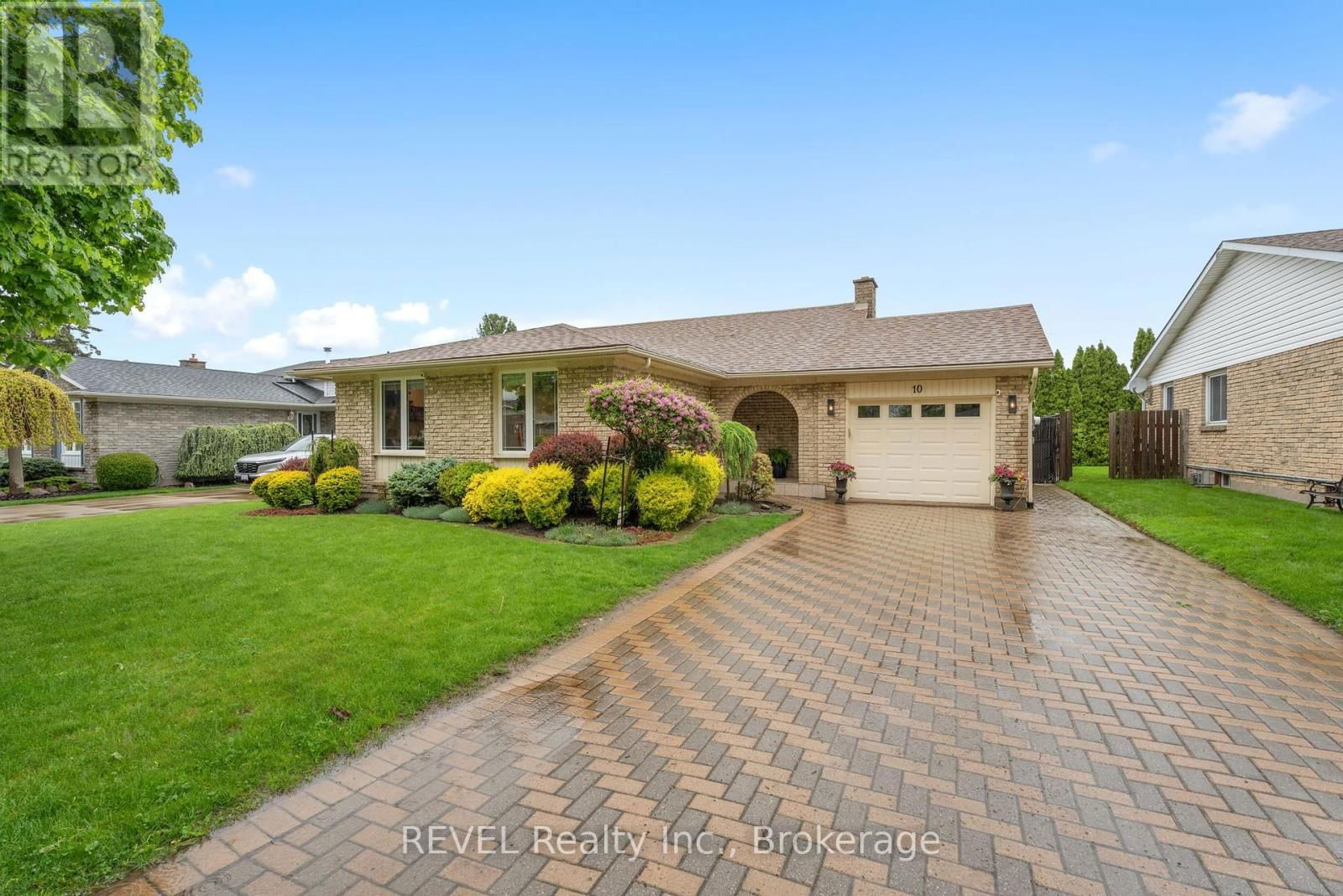 10 BELAIR DRIVE Image 1