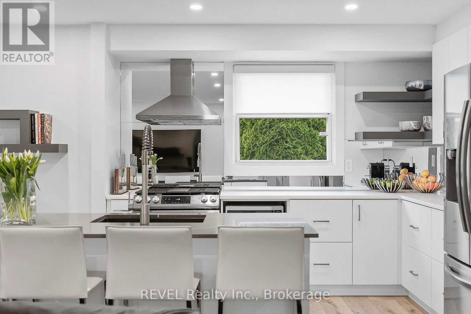 10 BELAIR DRIVE Image 11