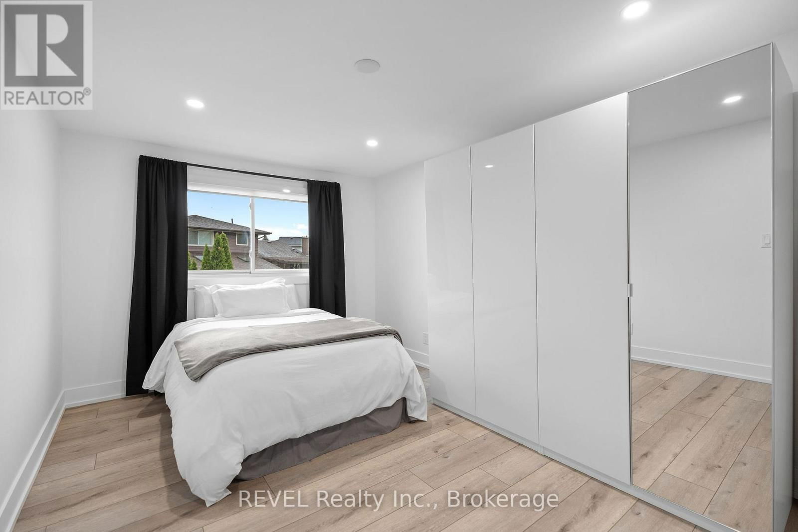 10 BELAIR DRIVE Image 21