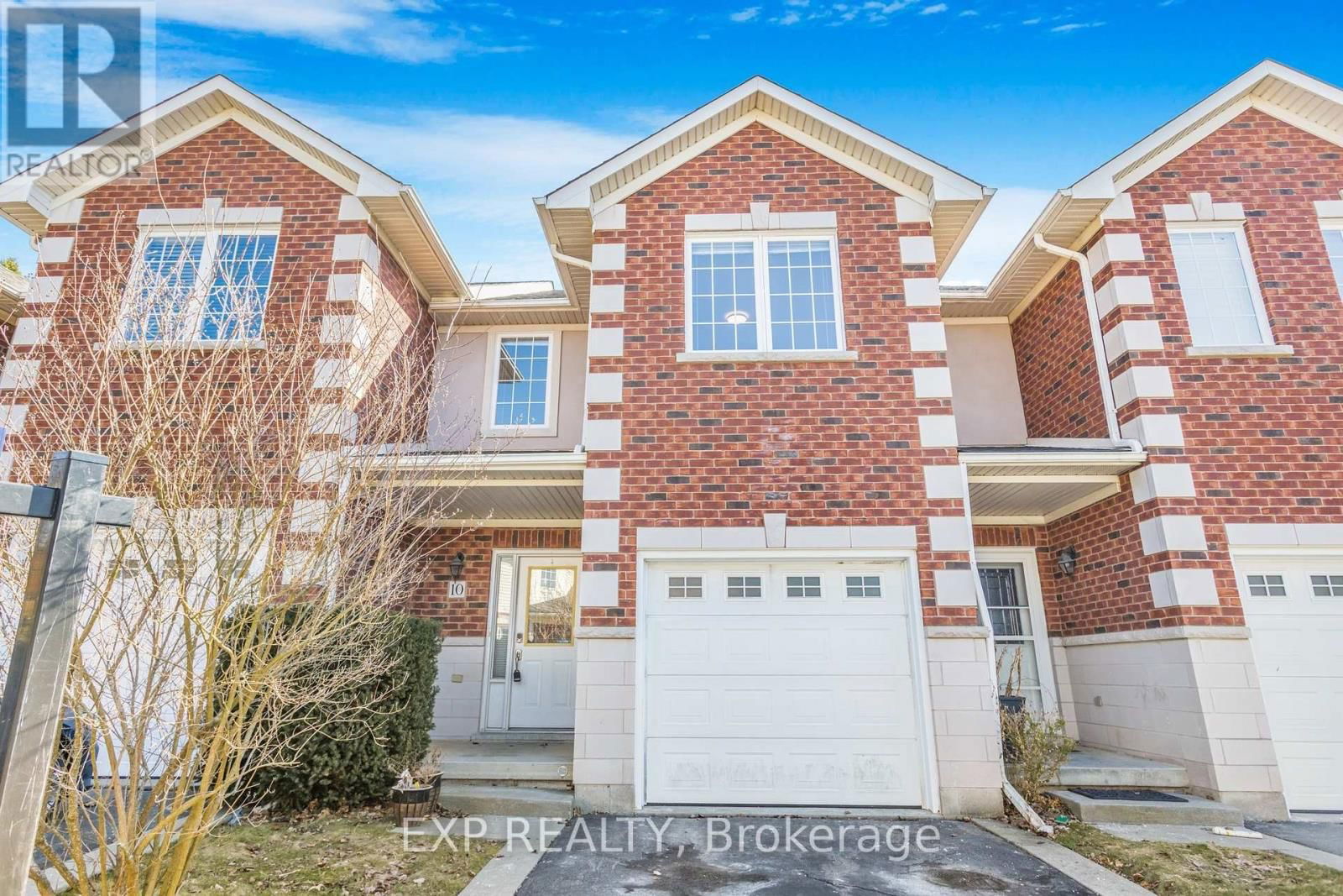 10 - 81 VALRIDGE DRIVE Image 1