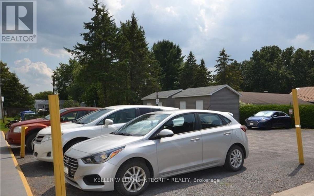 2260 LAVAL STREET Image 12
