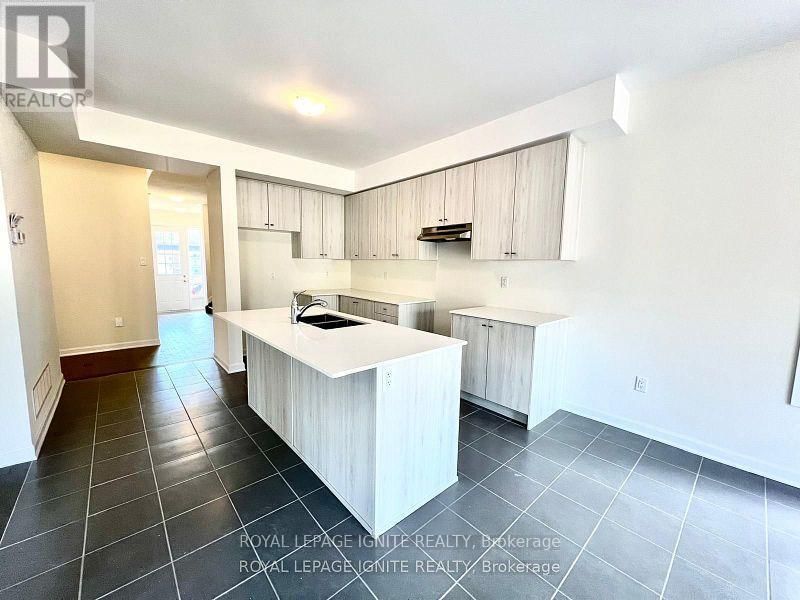 126 GILDERSLEEVE BOULEVARD Image 11