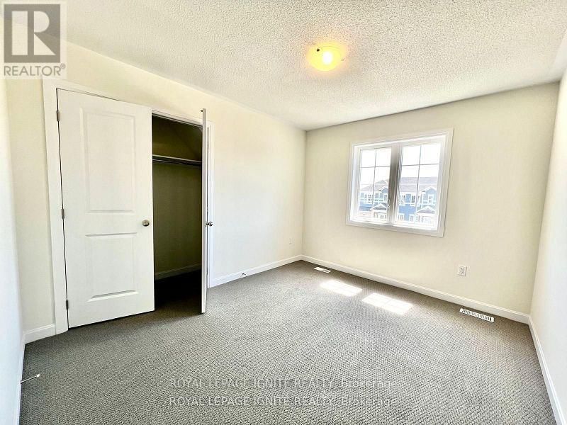 126 GILDERSLEEVE BOULEVARD Image 21