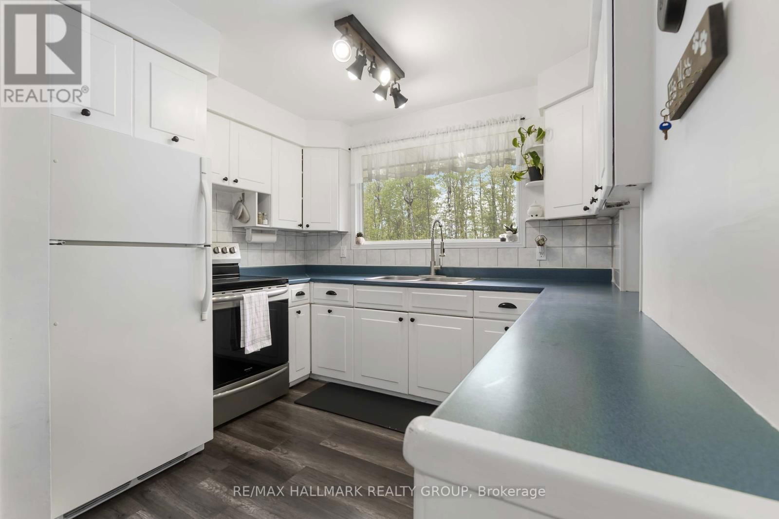 2088 BURNSTOWN ROAD Image 12