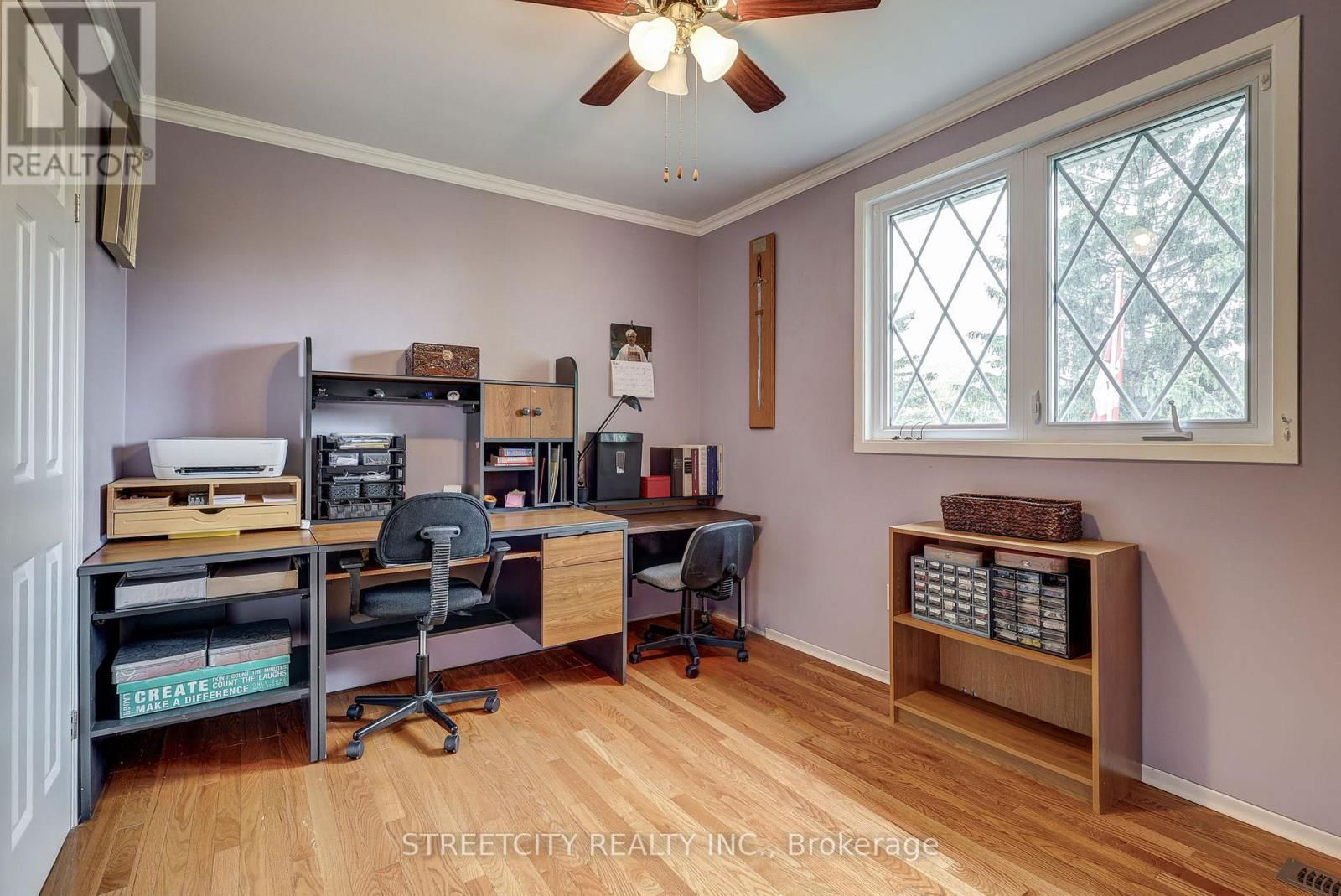 531 ELM STREET Image 23