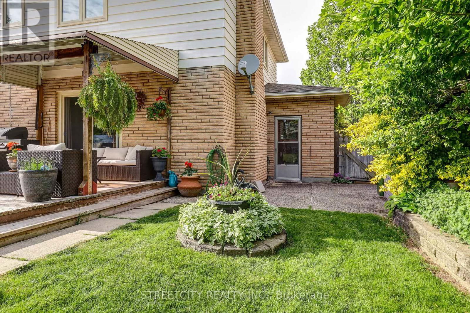 531 ELM STREET Image 5