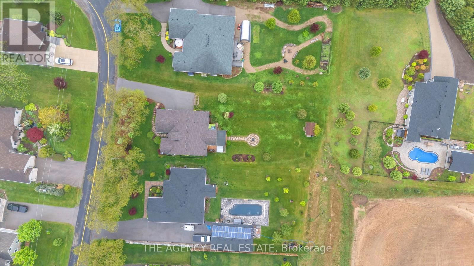 4395 THOMAS ROAD Image 40