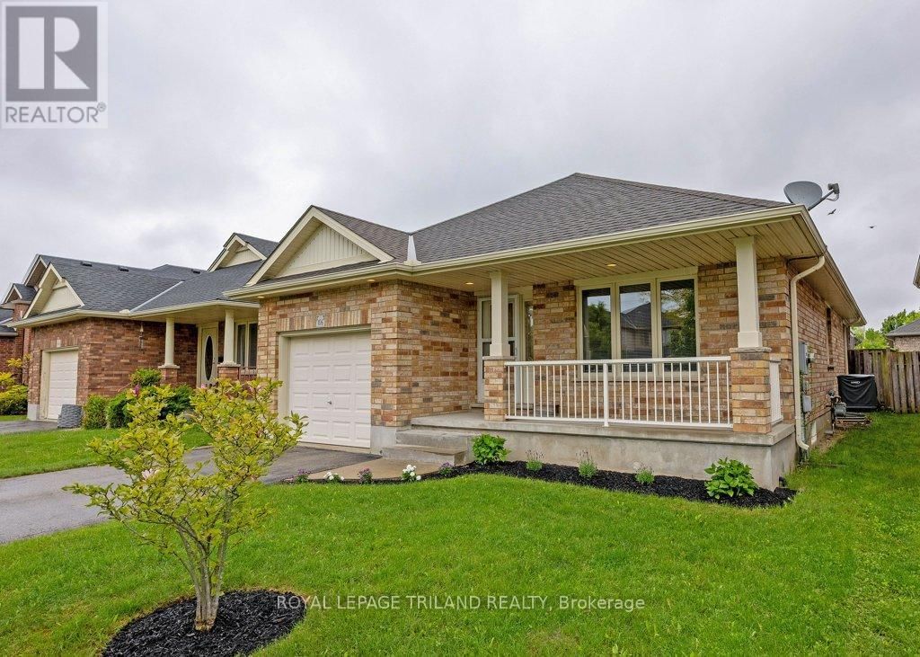 106 HAGERMAN CRESCENT Image 2