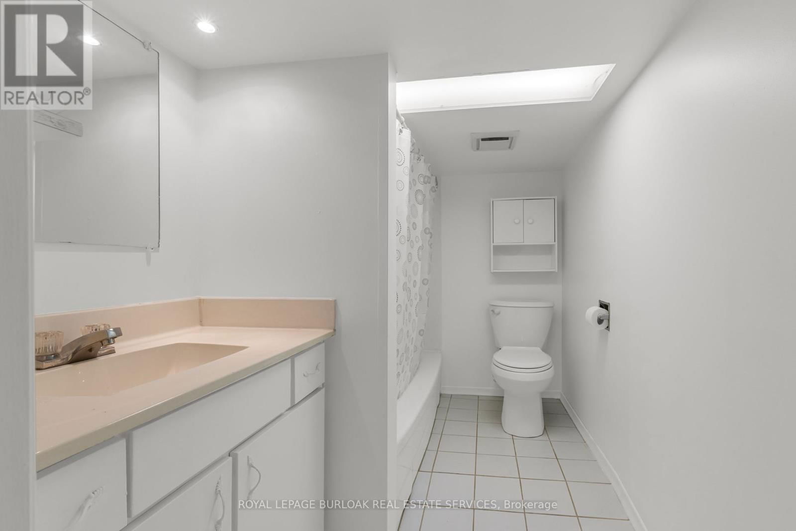 16 MURRAY STREET EAST Image 26