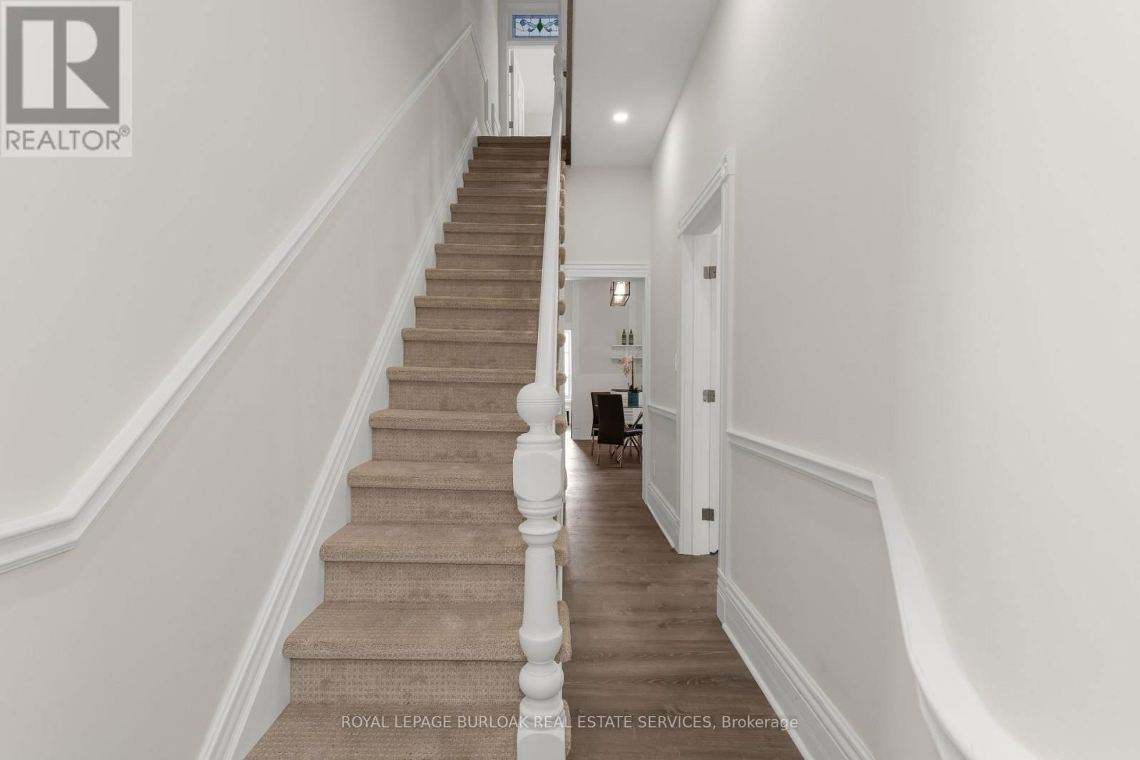 16 MURRAY STREET EAST Image 9