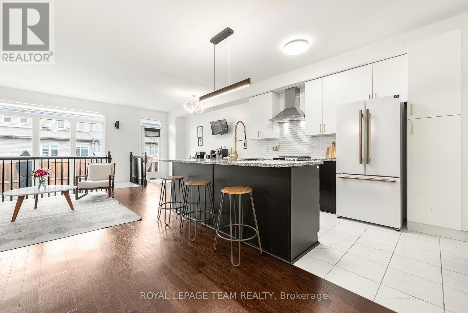 544 RIOJA STREET Image 11