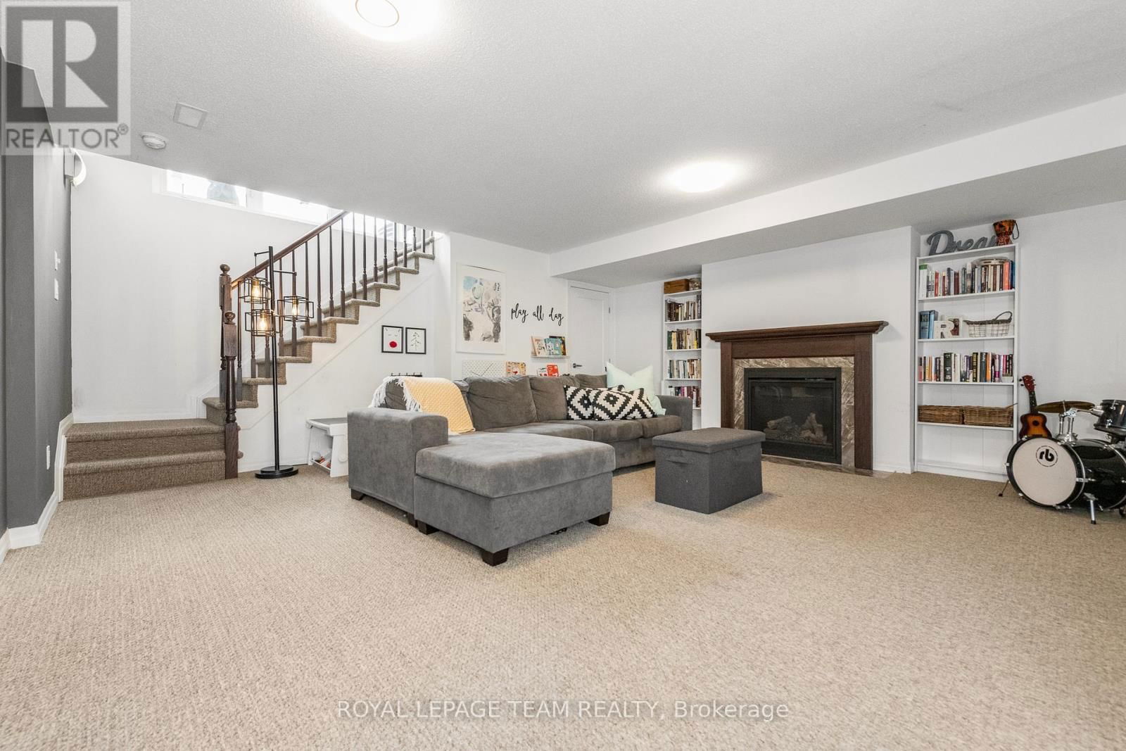 544 RIOJA STREET Image 39