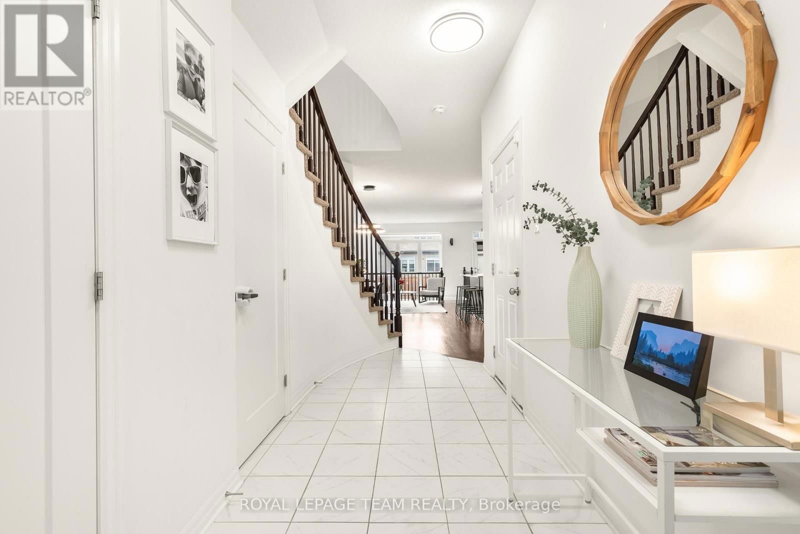 544 RIOJA STREET Image 8