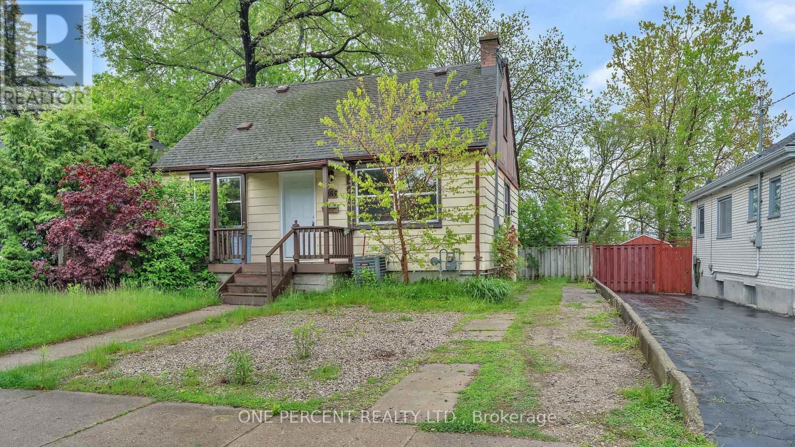 1185 ALBANY STREET Image 2