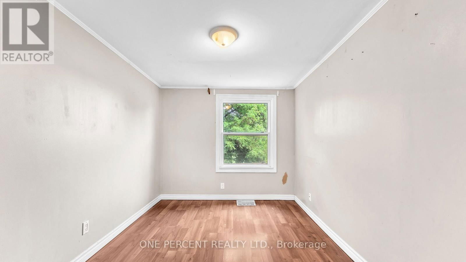 1185 ALBANY STREET Image 7
