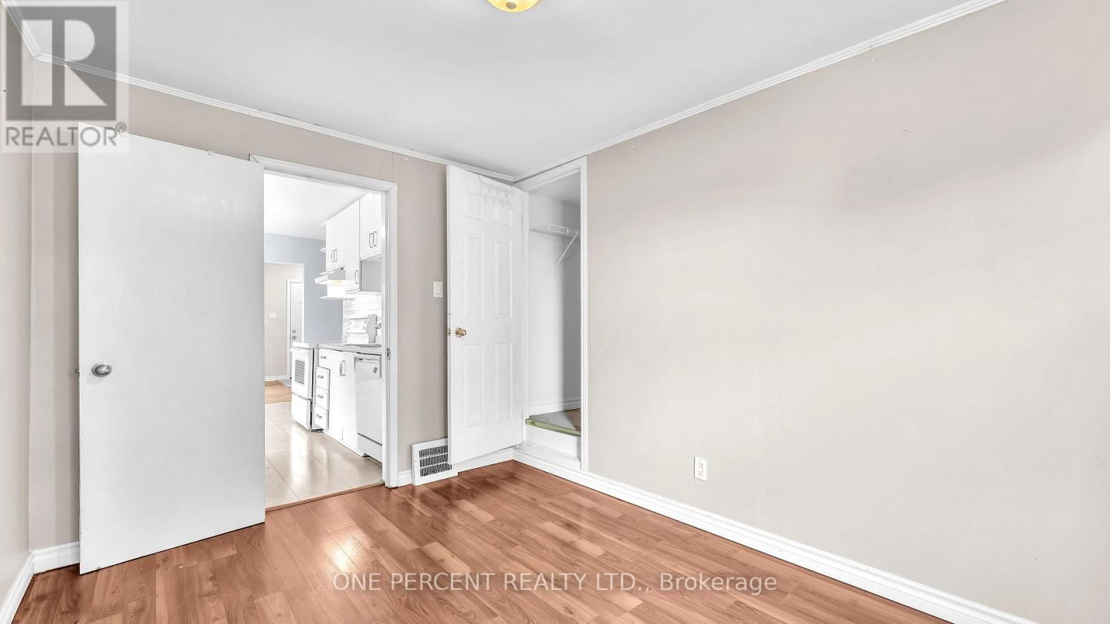 1185 ALBANY STREET Image 8