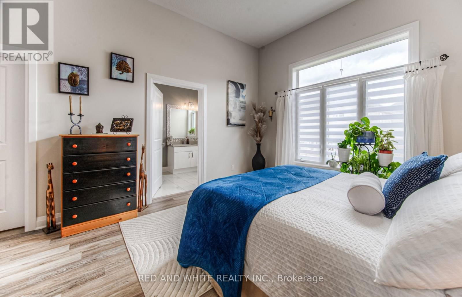 582 MAYAPPLE STREET Image 18