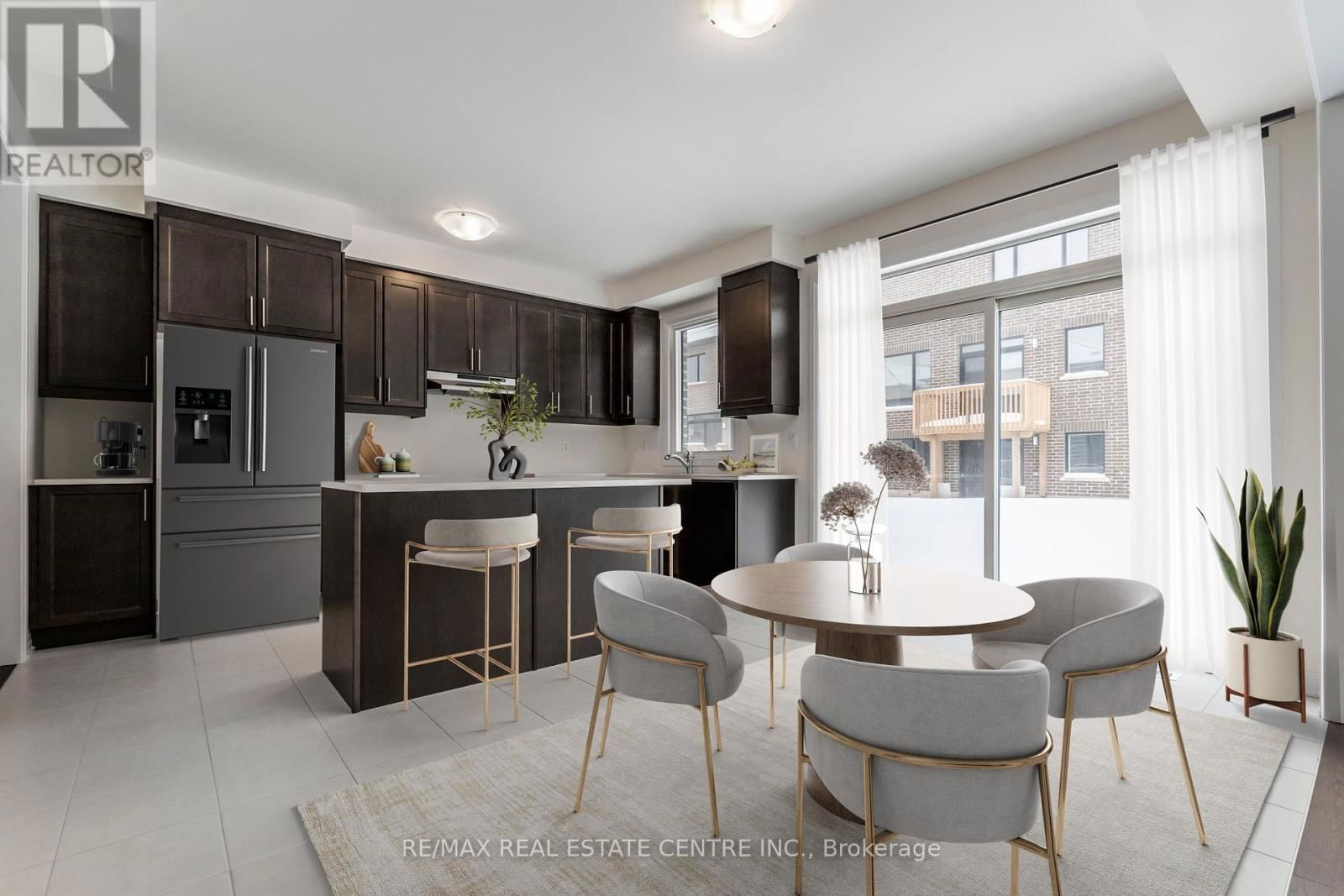 14 TYLER AVENUE Image 4