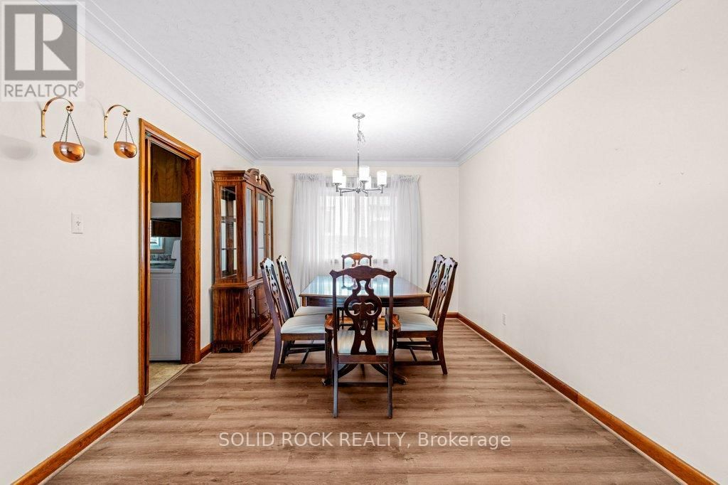 7 BROUSE DRIVE Image 14