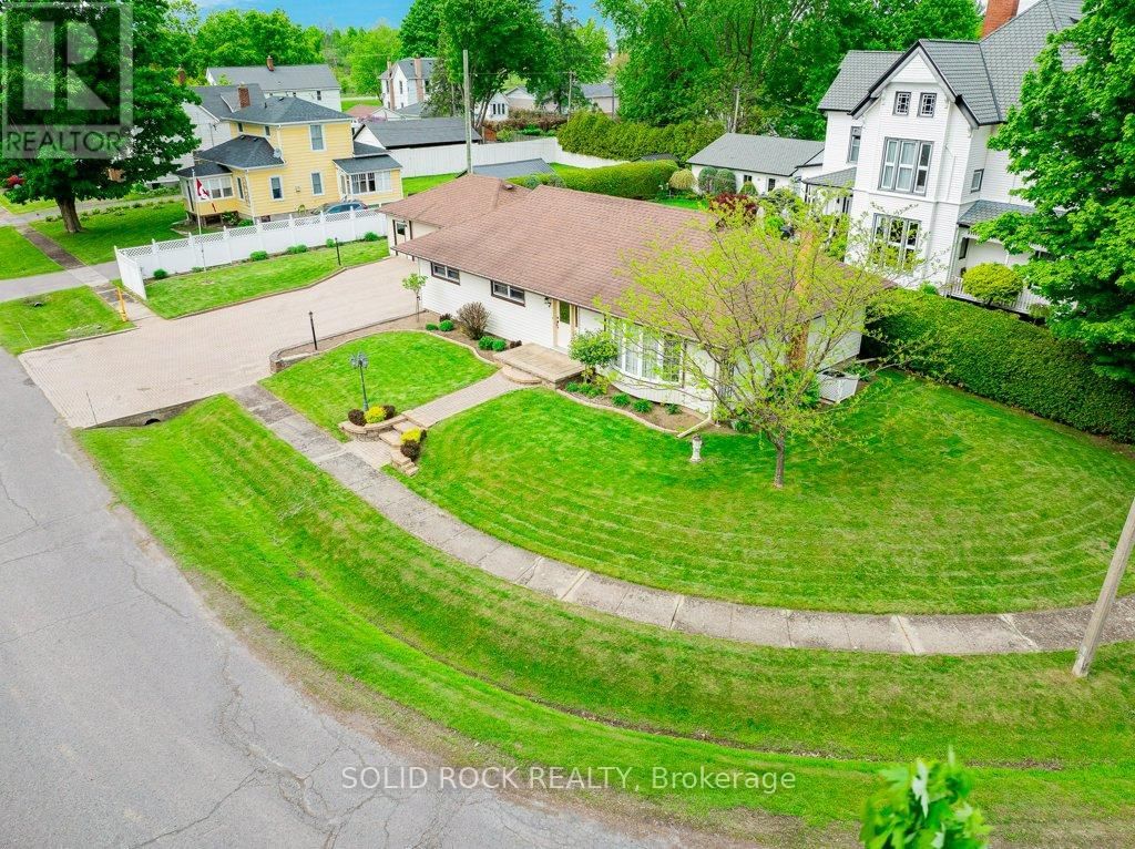7 BROUSE DRIVE Image 2