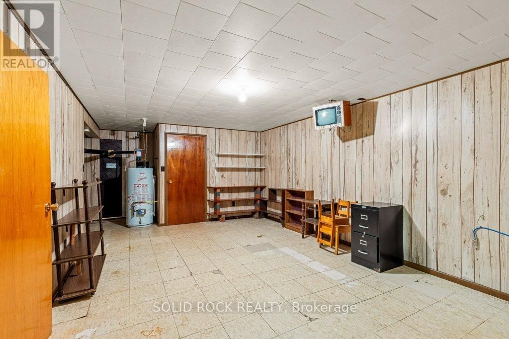 7 BROUSE DRIVE Image 30
