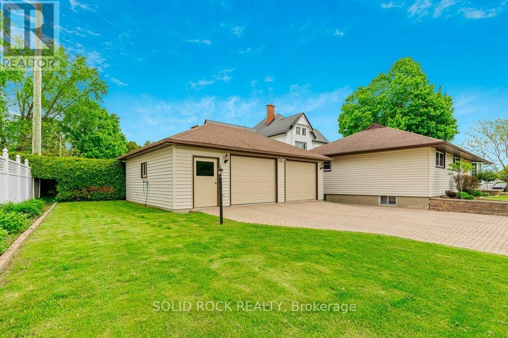 7 BROUSE DRIVE Image 34