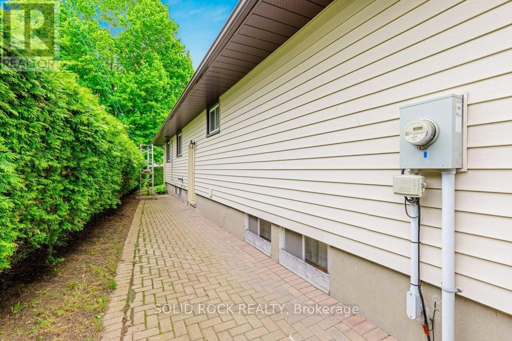 7 BROUSE DRIVE Image 4