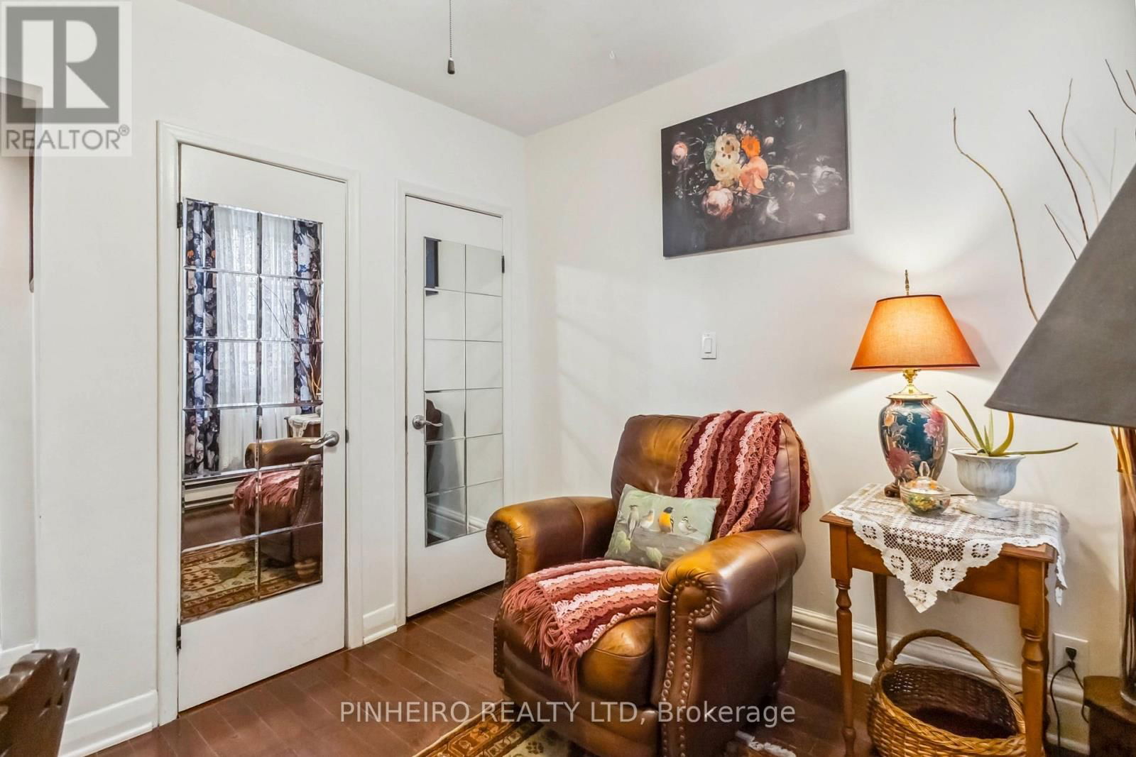 10 MCCLARY AVENUE Image 12