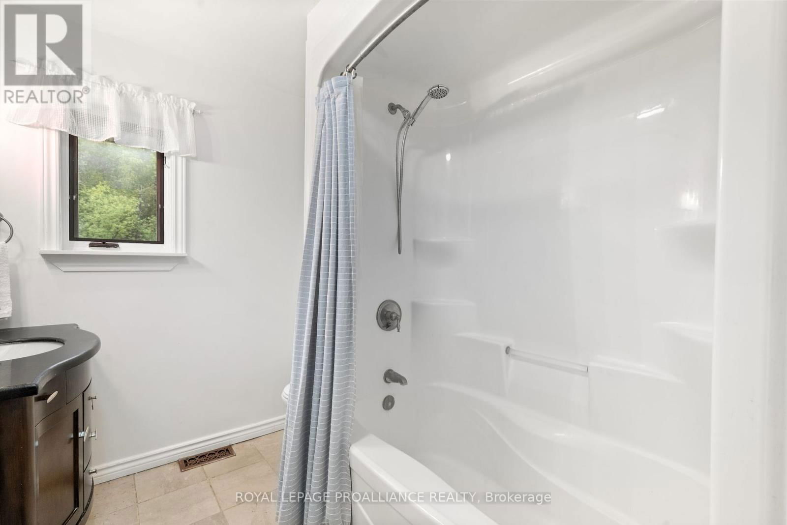 2438 SHELTER VALLEY ROAD Image 25