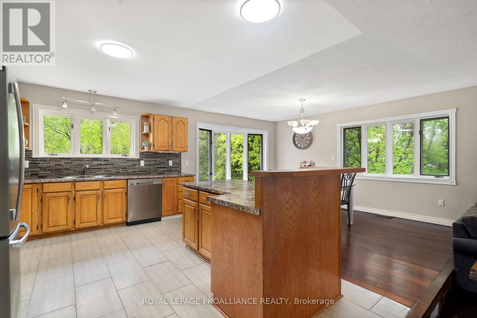 2438 SHELTER VALLEY ROAD Image 6