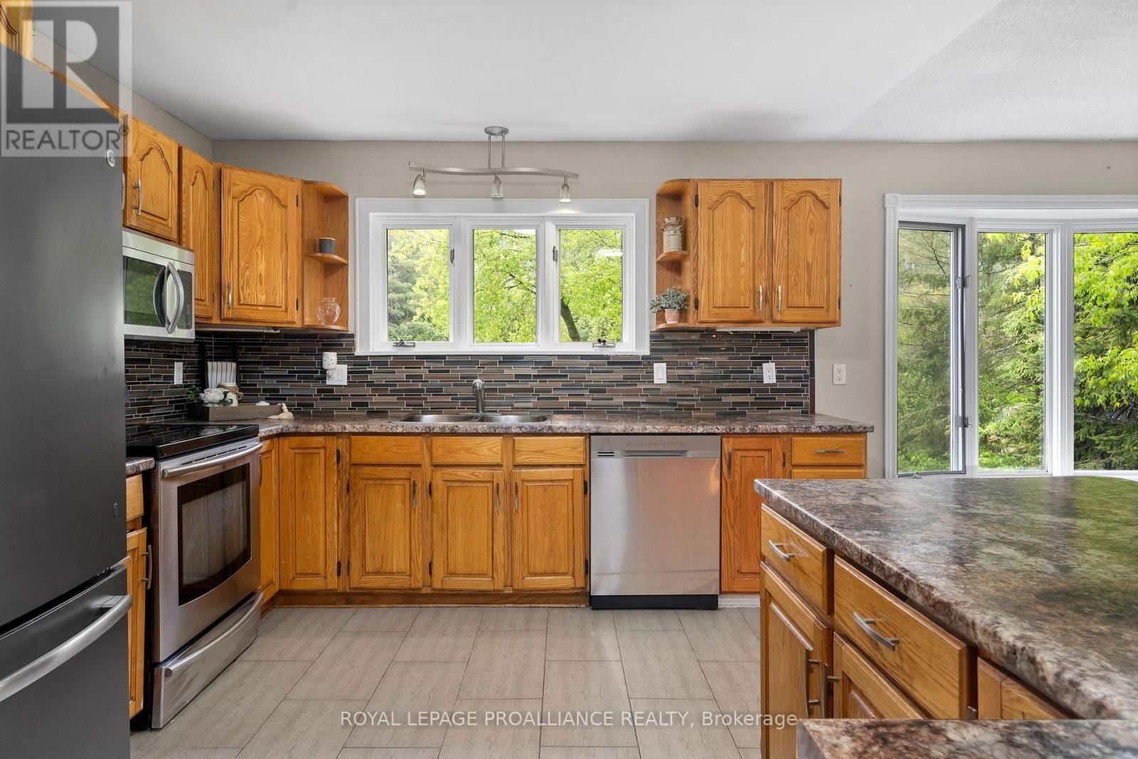 2438 SHELTER VALLEY ROAD Image 7