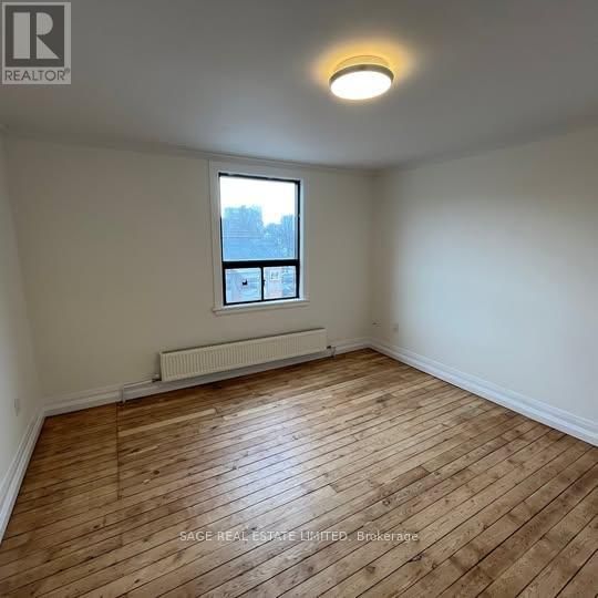 6 - 90 LOCKE STREET SOUTH Image 7