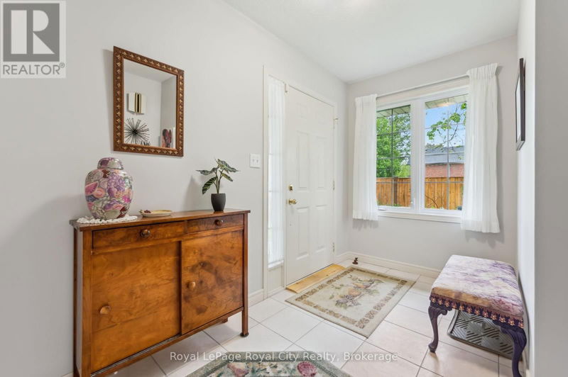 Tertiary Property View