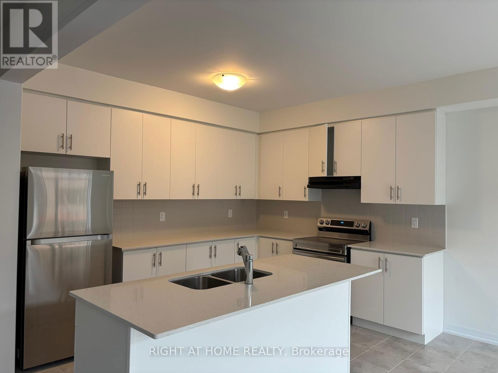 41 LEMON AVENUE Image 7