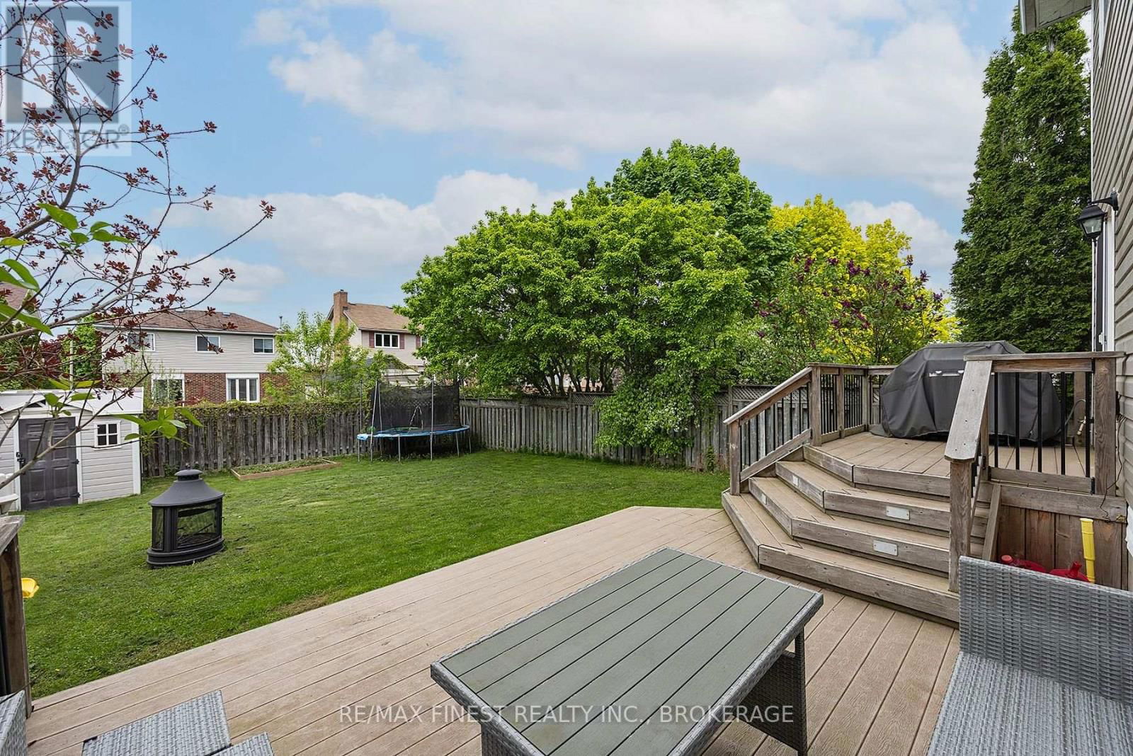 1409 FISHER CRESCENT Image 11