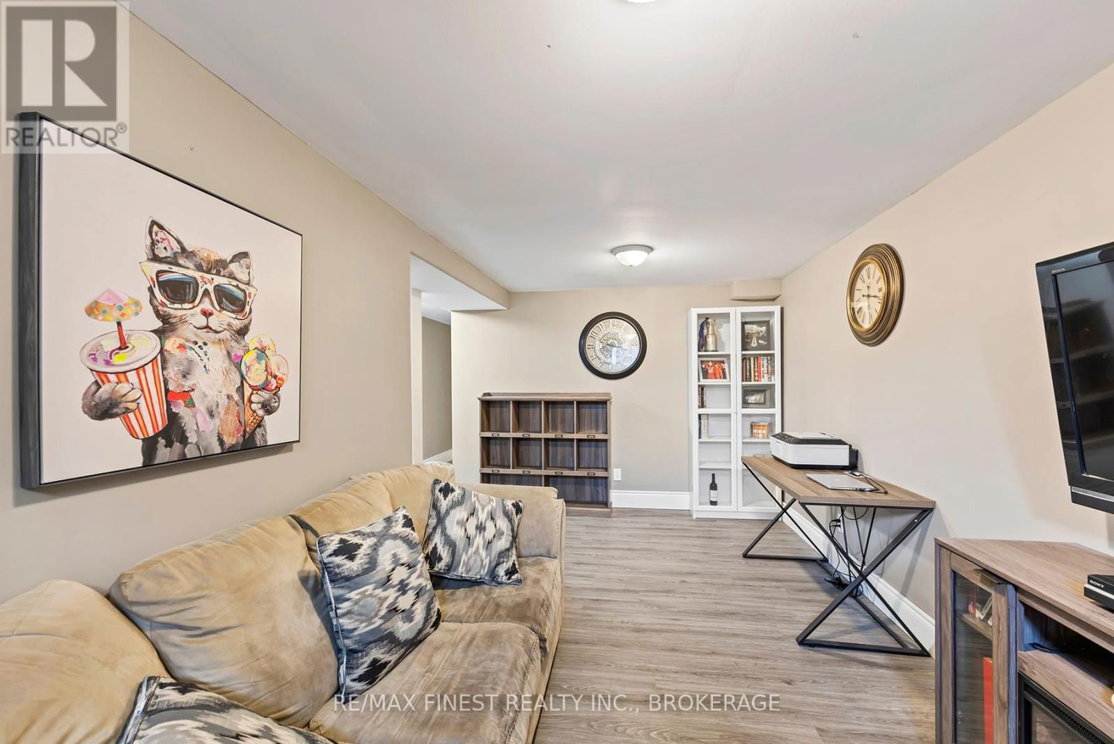 1409 FISHER CRESCENT Image 42