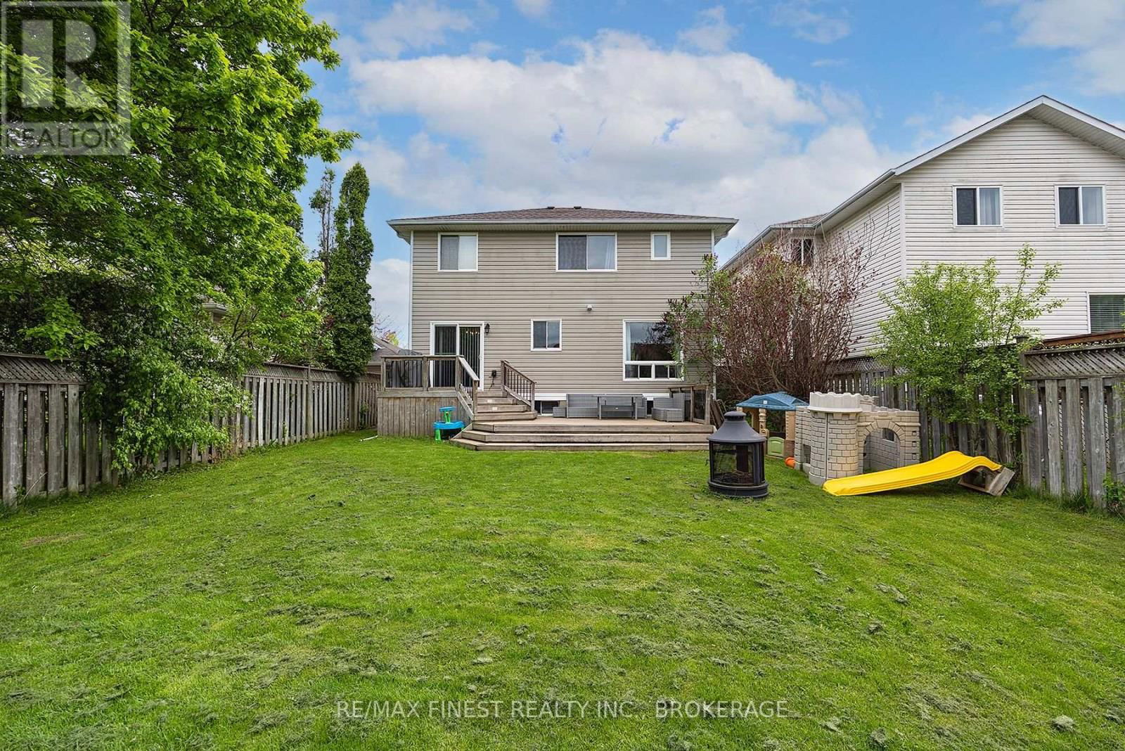 1409 FISHER CRESCENT Image 9