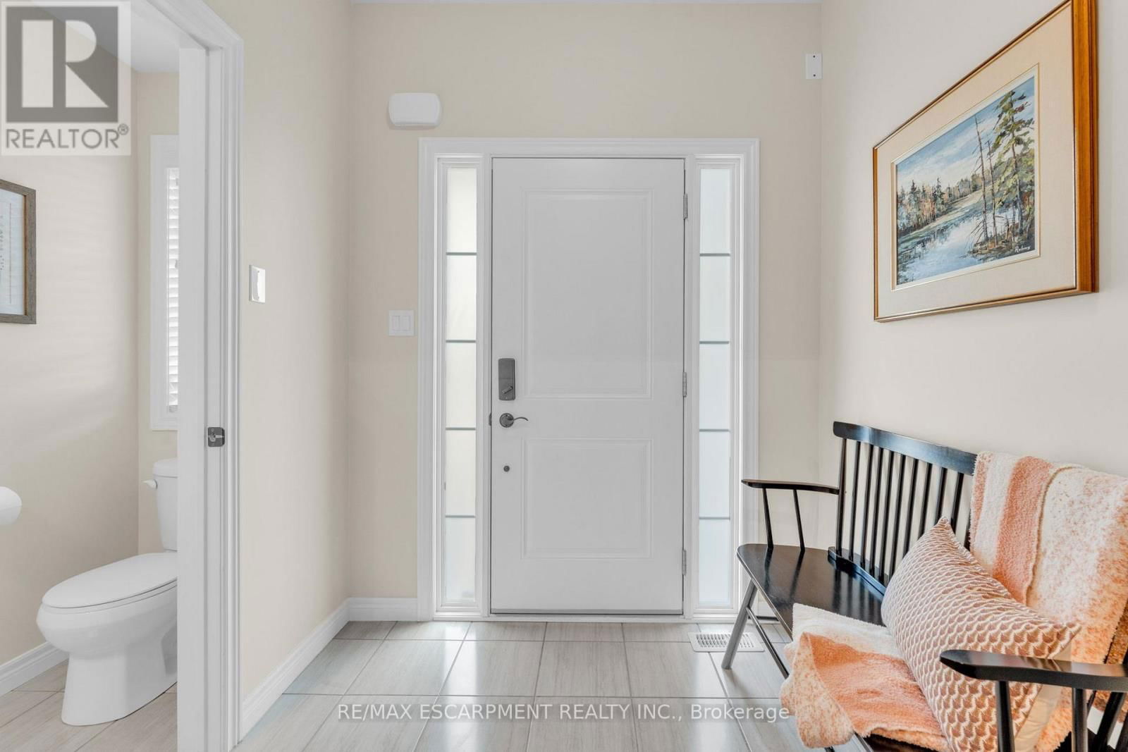 15 DENNIS DRIVE Image 16