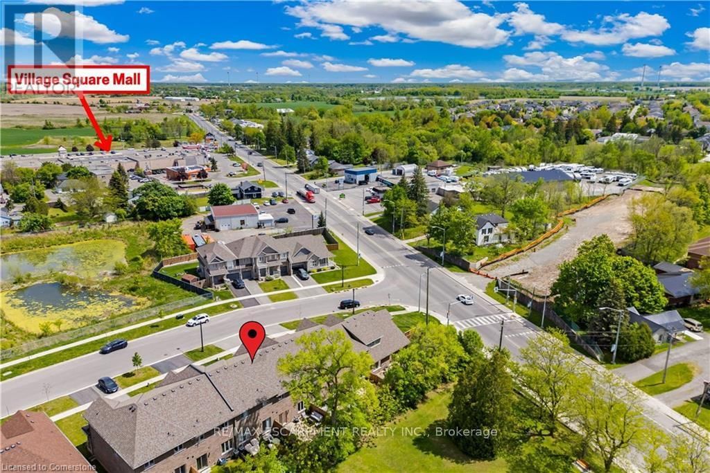 15 DENNIS DRIVE Image 34