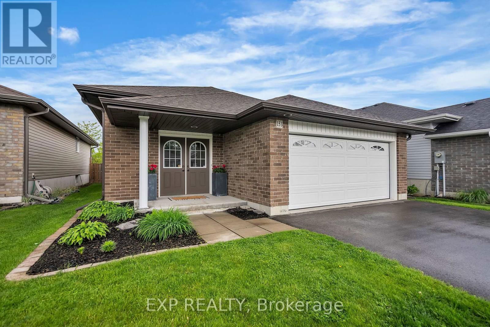 153 GREENHILL LANE Image 1