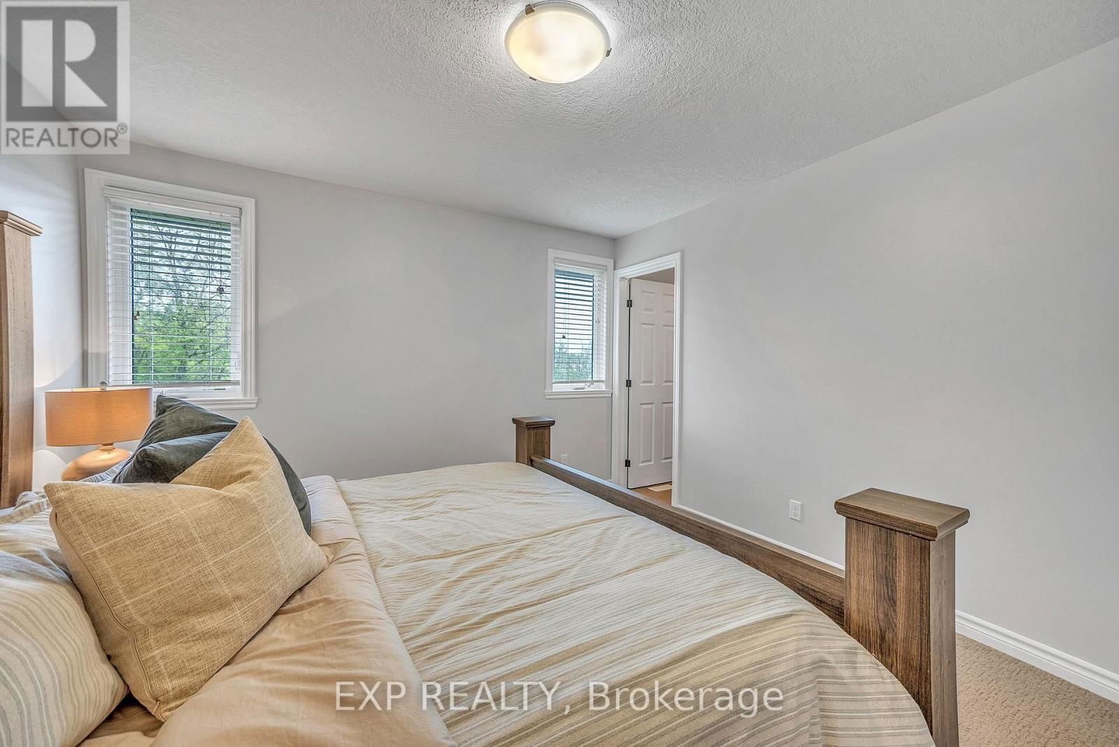 153 GREENHILL LANE Image 20